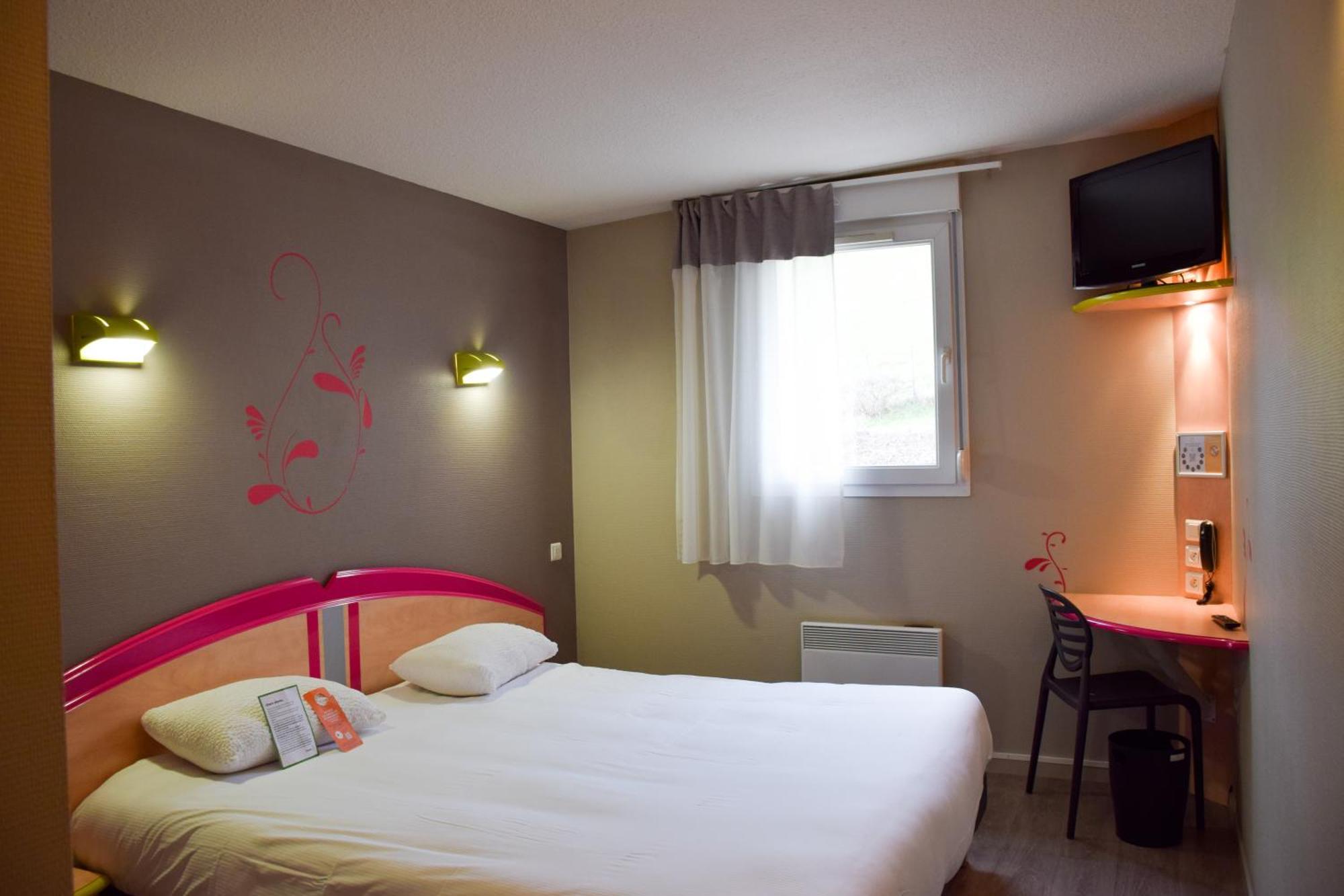 B&B Hotel Aurillac Le Lioran Exteriör bild