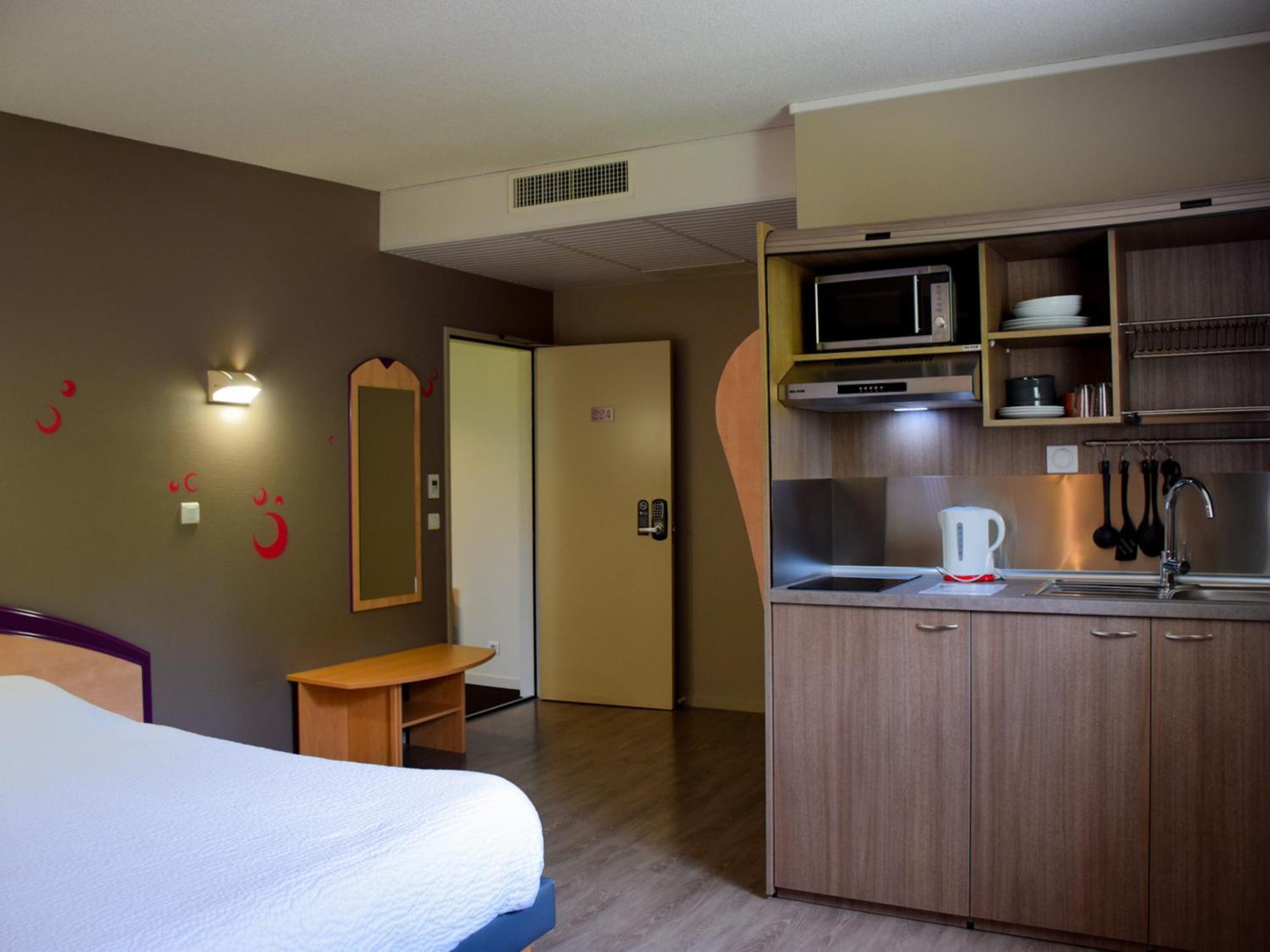 B&B Hotel Aurillac Le Lioran Exteriör bild