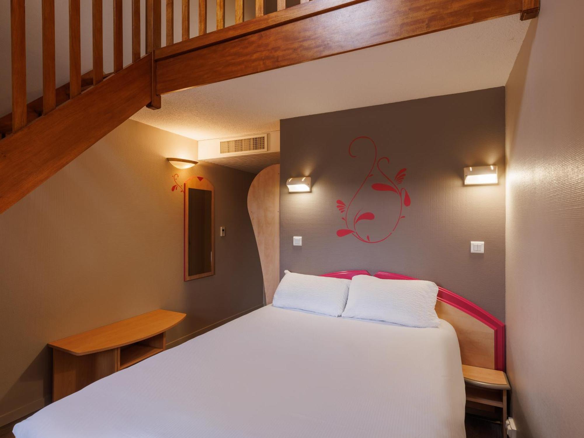 B&B Hotel Aurillac Le Lioran Exteriör bild